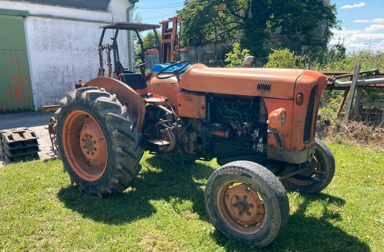 FIAT 411R - Tractor: foto 1 FIAT 411R - Tractor: foto 1