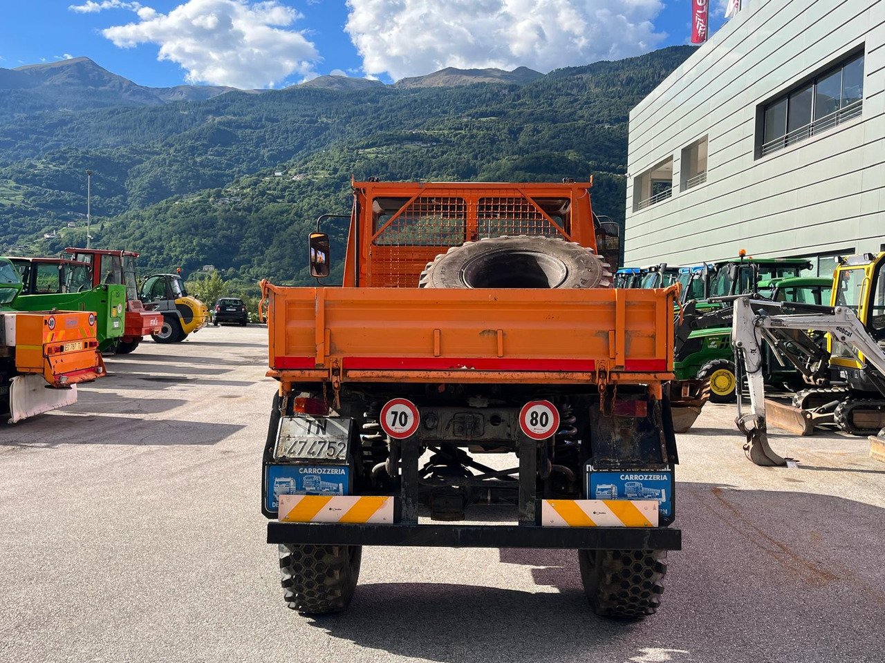 Leasing de MERCEDES BENZ UNIMOG U1200 – 70 MERCEDES BENZ UNIMOG U1200 – 70: foto 7 Leasing de MERCEDES BENZ UNIMOG U1200 – 70 MERCEDES BENZ UNIMOG U1200 – 70: foto 7