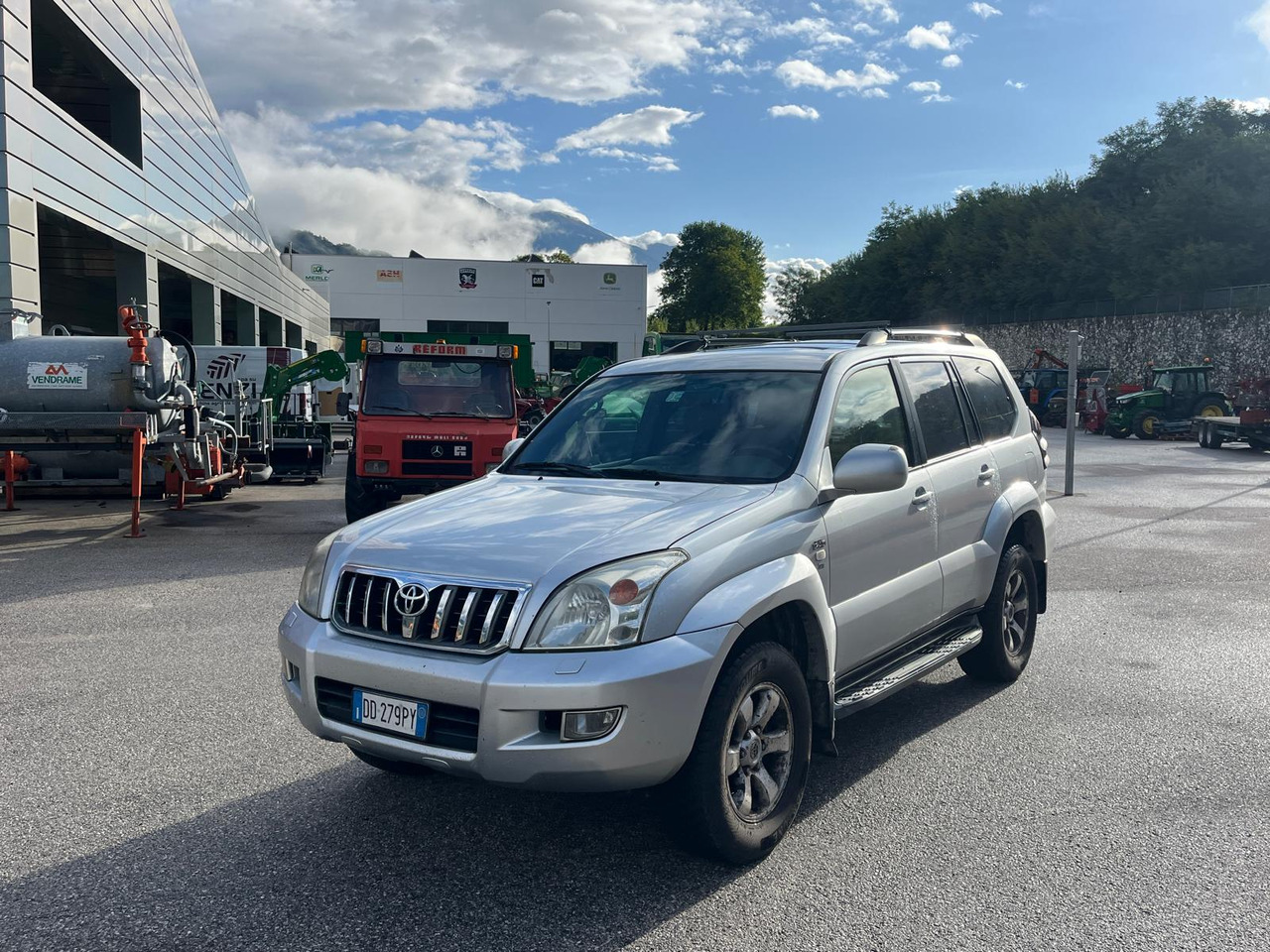 TOYOTA LAND CRUISER 4X4 3.0 D-4D - Coche: foto 2 TOYOTA LAND CRUISER 4X4 3.0 D-4D - Coche: foto 2