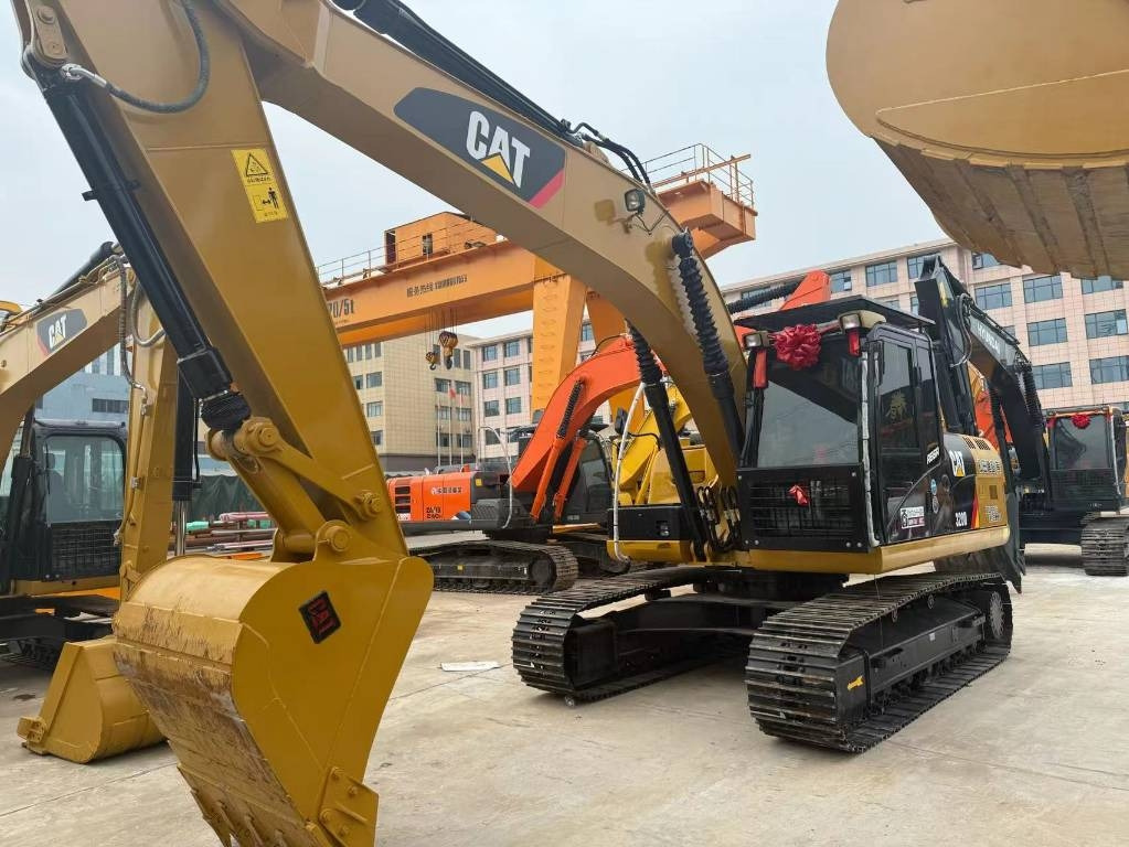 CAT 320 D - Excavadora de cadenas: foto 1 CAT 320 D - Excavadora de cadenas: foto 1