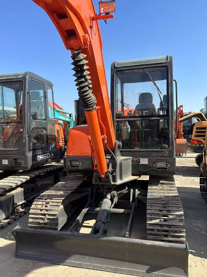 Doosan DH 55 - Miniexcavadora: foto 2 Doosan DH 55 - Miniexcavadora: foto 2