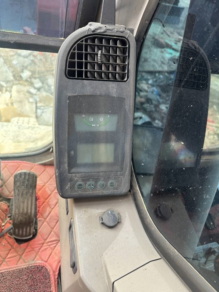 Excavadora de ruedas Doosan DX 150W -9: foto 10