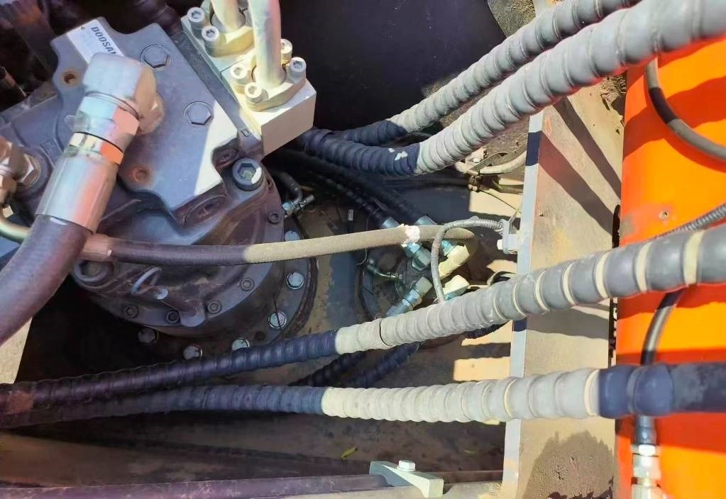 Doosan DX 200 - Excavadora de cadenas: foto 4 Doosan DX 200 - Excavadora de cadenas: foto 4