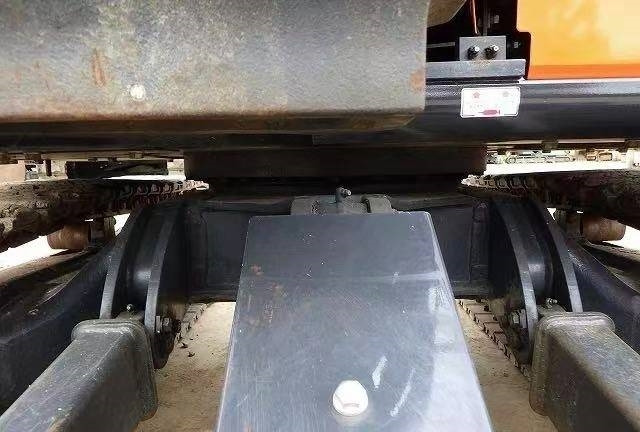 Hitachi 30 - Excavadora de cadenas: foto 4 Hitachi 30 - Excavadora de cadenas: foto 4