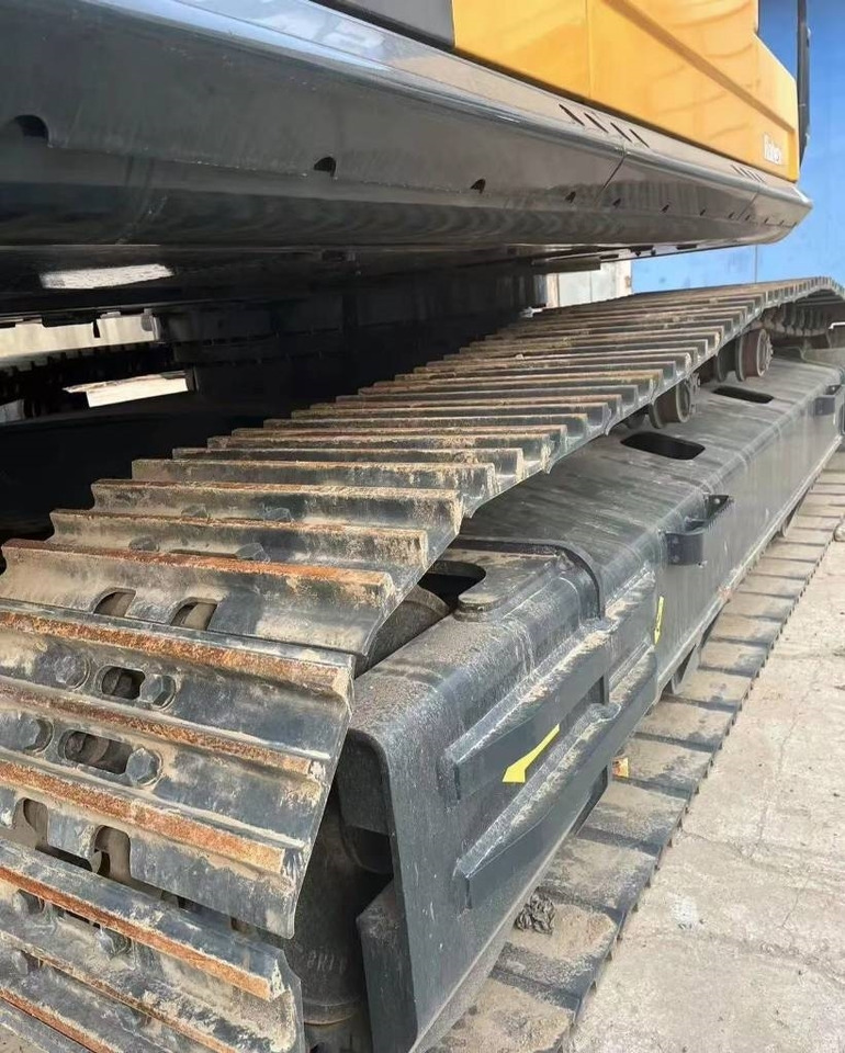 Hyundai 305LC - Excavadora de cadenas: foto 2 Hyundai 305LC - Excavadora de cadenas: foto 2