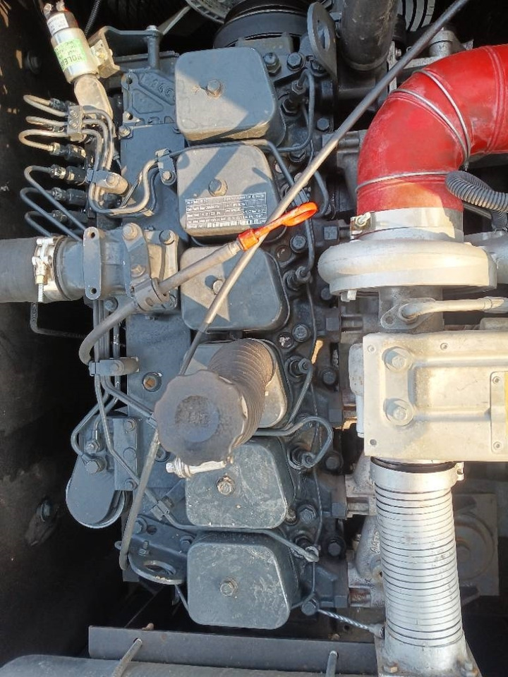 Hyundai R 220-9 S - Excavadora de cadenas: foto 3 Hyundai R 220-9 S - Excavadora de cadenas: foto 3