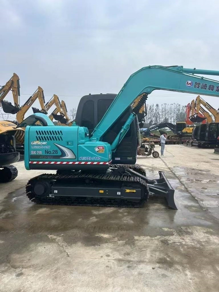Kobelco SK 75 - Excavadora de cadenas: foto 2 Kobelco SK 75 - Excavadora de cadenas: foto 2