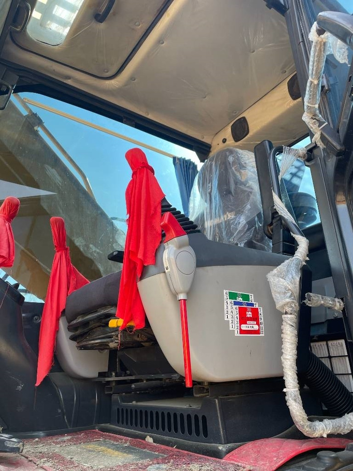 Komatsu PC 210 - Excavadora de cadenas: foto 2 Komatsu PC 210 - Excavadora de cadenas: foto 2