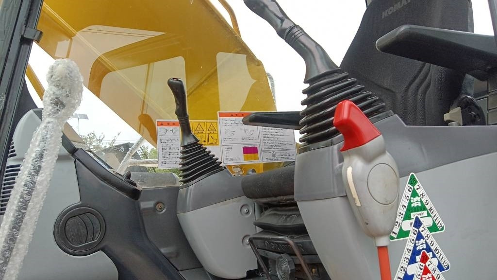 Komatsu PC 220-7 - Excavadora de cadenas: foto 5 Komatsu PC 220-7 - Excavadora de cadenas: foto 5