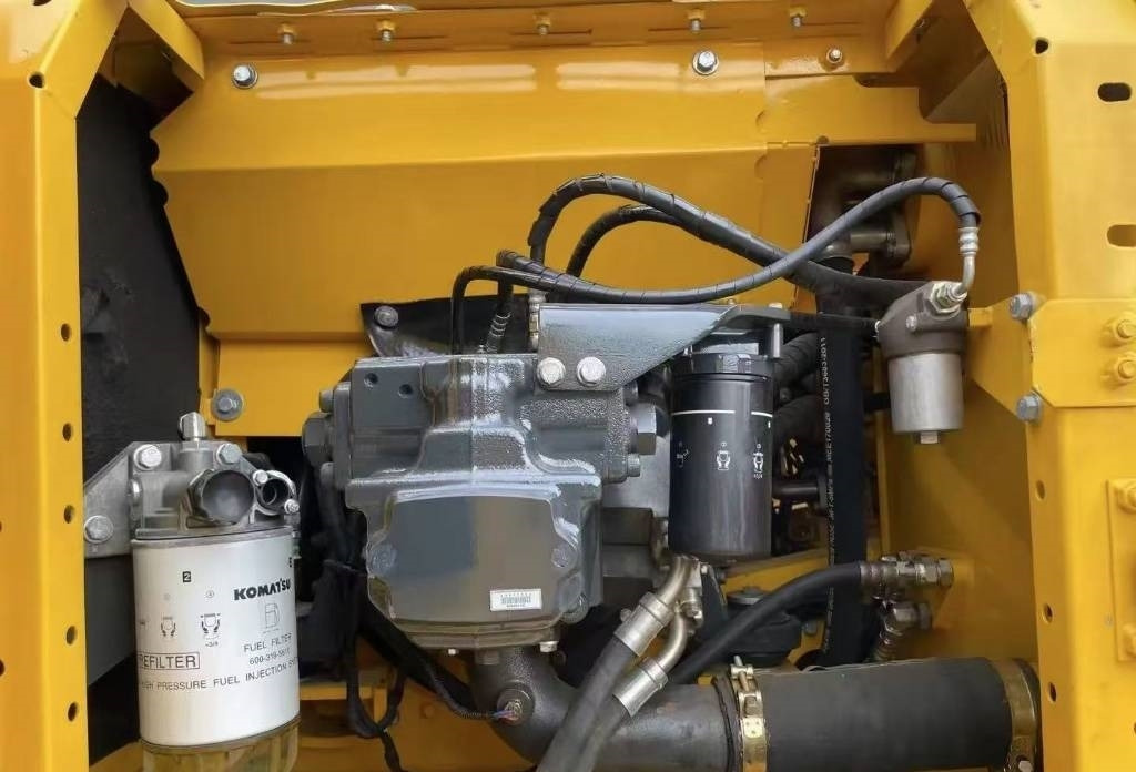 Komatsu PC 240 - Excavadora de cadenas: foto 5 Komatsu PC 240 - Excavadora de cadenas: foto 5