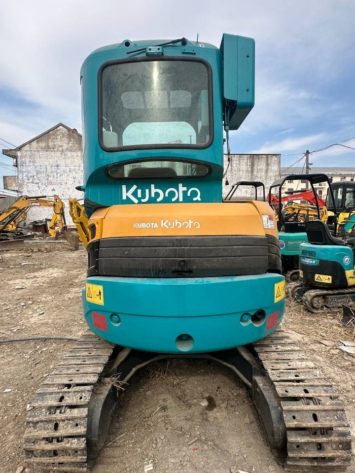 Kubota 30 - Excavadora de cadenas: foto 4 Kubota 30 - Excavadora de cadenas: foto 4