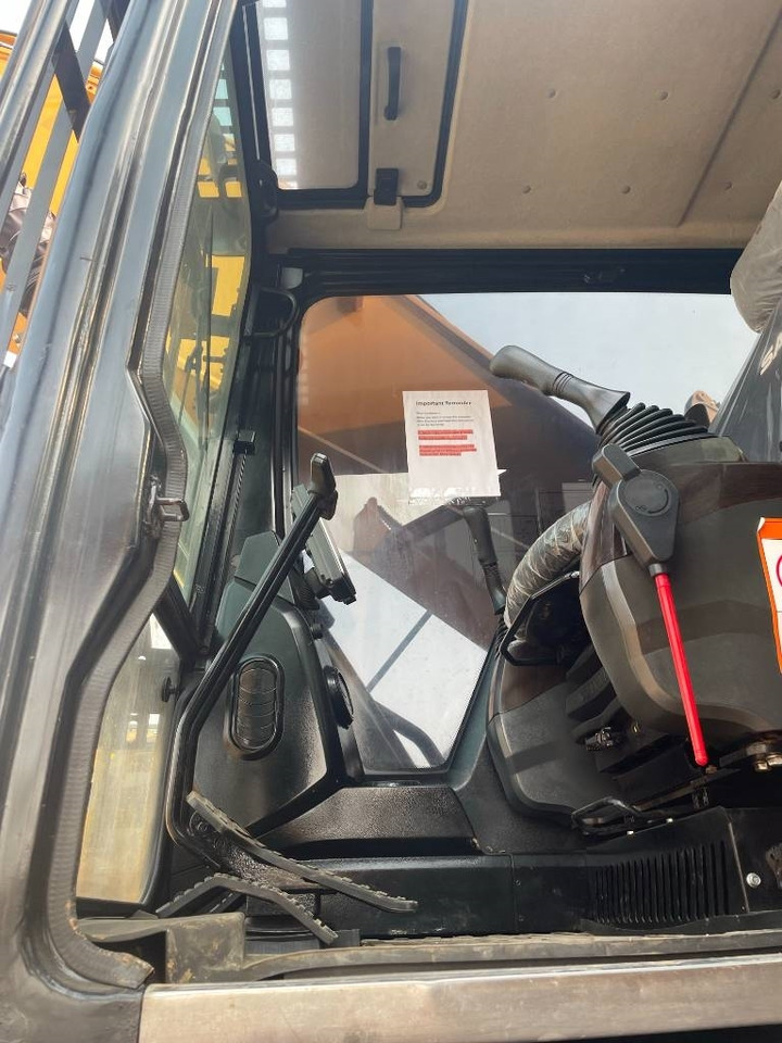 Sany SY 550 H - Excavadora de cadenas: foto 4 Sany SY 550 H - Excavadora de cadenas: foto 4