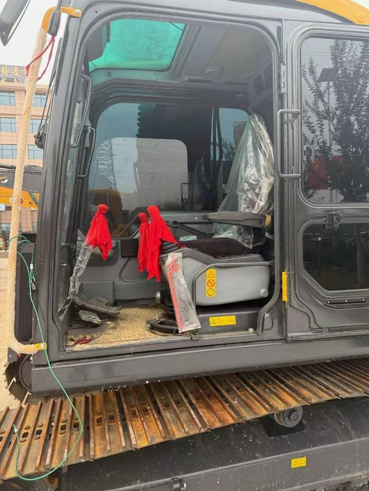 Volvo 140 - Excavadora de cadenas: foto 4 Volvo 140 - Excavadora de cadenas: foto 4