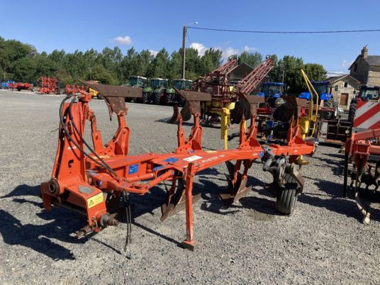 Kuhn MULTIMASTER 121 - Arado: foto 1 Kuhn MULTIMASTER 121 - Arado: foto 1