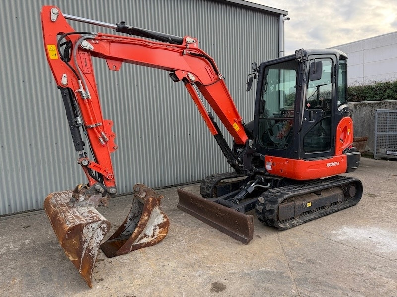 Kubota KX 042-4 - Miniexcavadora: foto 5 Kubota KX 042-4 - Miniexcavadora: foto 5