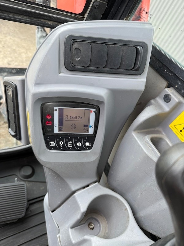 Leasing de Kubota KX 080-4  Kubota KX 080-4: foto 8