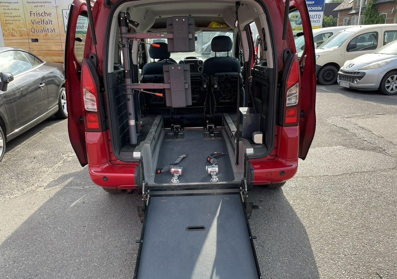Citroen Berlingo II Berlingo 1.6 do przewozu Niepełnosprawnych inwalida rampa 2018 - Coche: foto 3 Citroen Berlingo II Berlingo 1.6 do przewozu Niepełnosprawnych inwalida rampa 2018 - Coche: foto 3