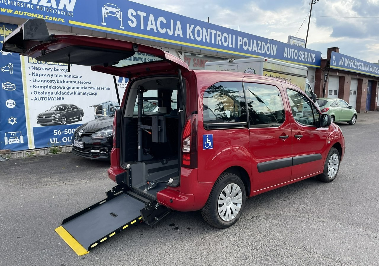 Citroen Berlingo II Berlingo 1.6 do przewozu Niepełnosprawnych inwalida rampa 2018 - Coche: foto 1 Citroen Berlingo II Berlingo 1.6 do przewozu Niepełnosprawnych inwalida rampa 2018 - Coche: foto 1