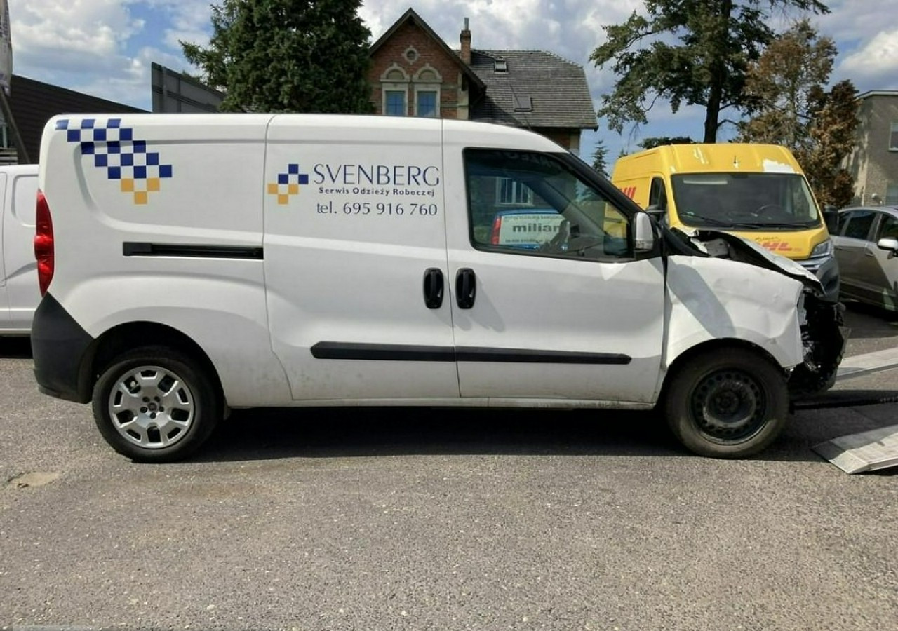 Fiat Doblo Fiat Doblo MAXI 1,6 jtd ECO Flex 105KM Klima 2021 Salon PL - Furgón: foto 3 Fiat Doblo Fiat Doblo MAXI 1,6 jtd ECO Flex 105KM Klima 2021 Salon PL - Furgón: foto 3