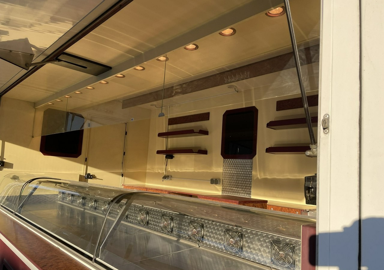 Fiat Ducato Autosklep Gastronomiczny food truck foodtruck sklep W-zas DMC3500 20 - Camión tienda: foto 5 Fiat Ducato Autosklep Gastronomiczny food truck foodtruck sklep W-zas DMC3500 20 - Camión tienda: foto 5