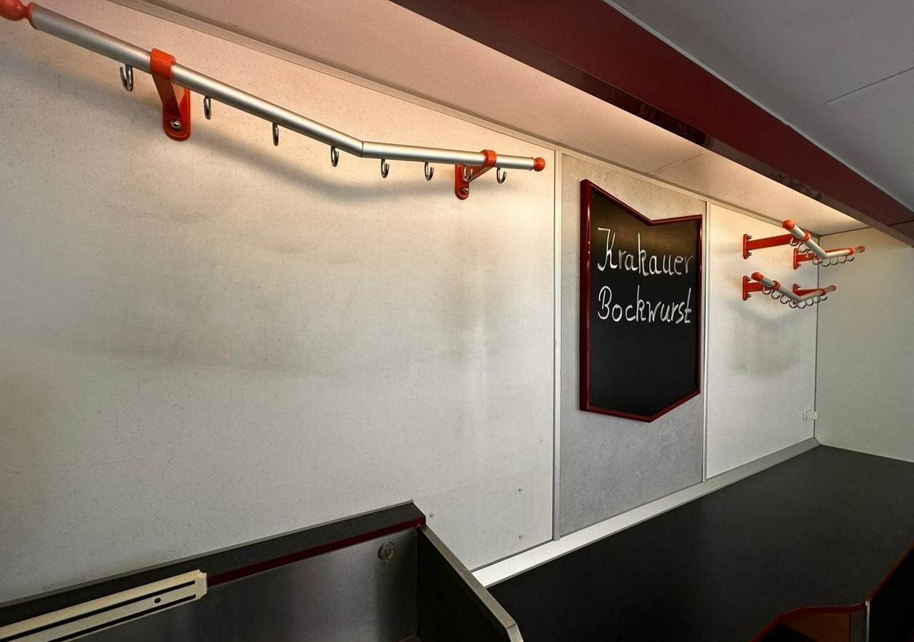 Fiat Ducato Autosklep Wędlin Gastronomiczny food truck foodtruck sklep Borco 200 - Camión tienda: foto 4 Fiat Ducato Autosklep Wędlin Gastronomiczny food truck foodtruck sklep Borco 200 - Camión tienda: foto 4