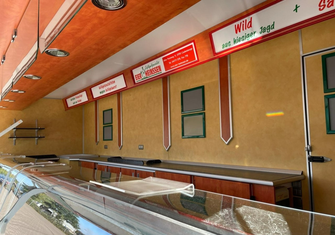 Fiat Ducato Autosklep wędlin Gastronomiczna food truck foodtruck sklep Borco 20 - Camión tienda: foto 2 Fiat Ducato Autosklep wędlin Gastronomiczna food truck foodtruck sklep Borco 20 - Camión tienda: foto 2