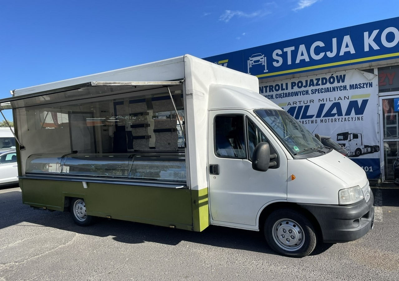 Fiat Ducato Autosklep wędlin Ryb Gastronomiczny Food Truck Foodtruck Sklep 2006 - Camión tienda: foto 3 Fiat Ducato Autosklep wędlin Ryb Gastronomiczny Food Truck Foodtruck Sklep 2006 - Camión tienda: foto 3