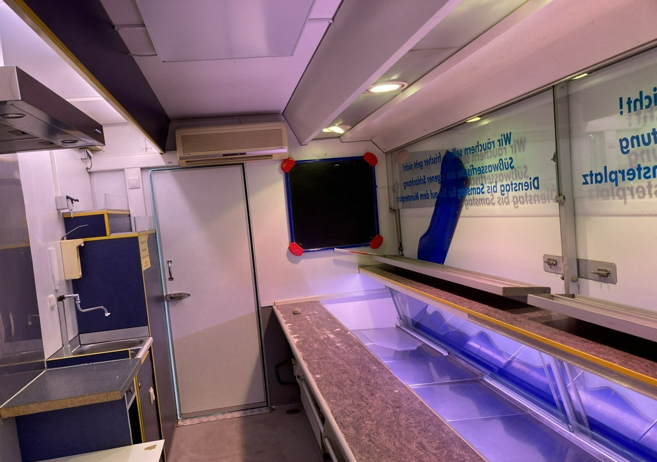 Inna Inny Autosklep wędlin Gastronomiczna food truck foodtruck sklep Klima199 - Remolque venta ambulante: foto 4 Inna Inny Autosklep wędlin Gastronomiczna food truck foodtruck sklep Klima199 - Remolque venta ambulante: foto 4