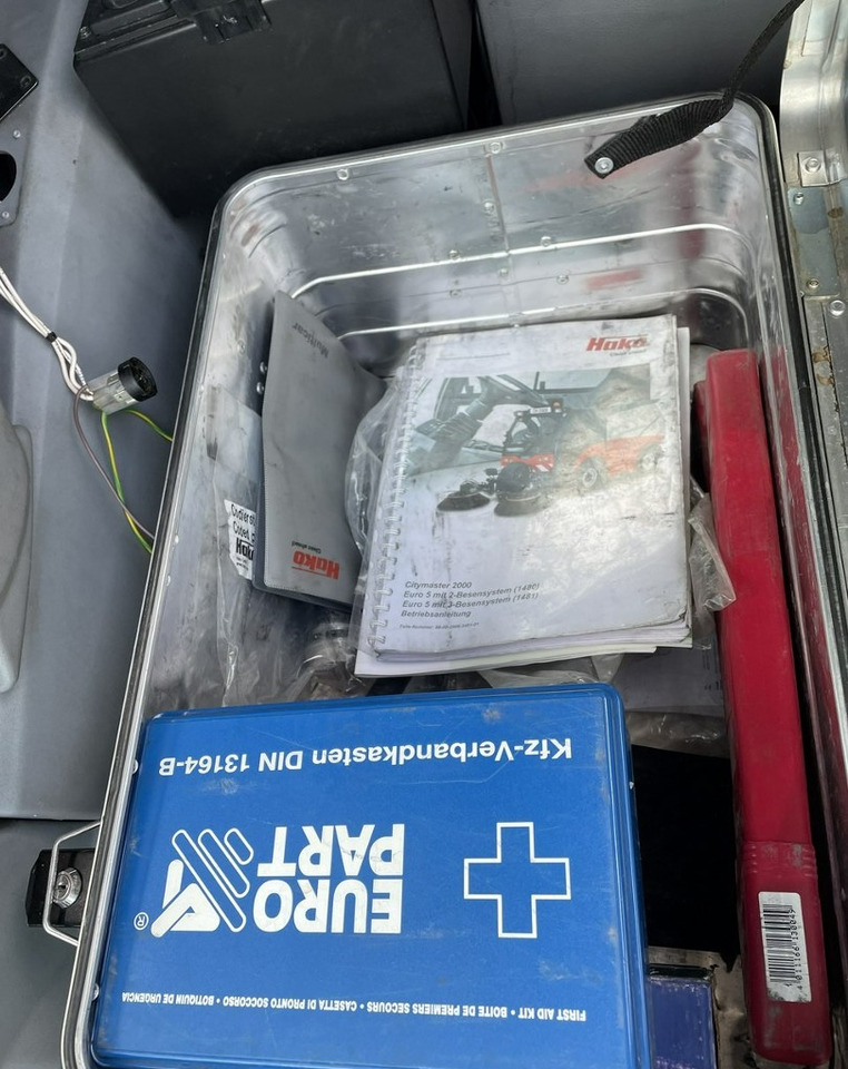 Inna Inny Hako Citymaster 2000 Zamiatarka 2016 - Barredora vial: foto 5 Inna Inny Hako Citymaster 2000 Zamiatarka 2016 - Barredora vial: foto 5