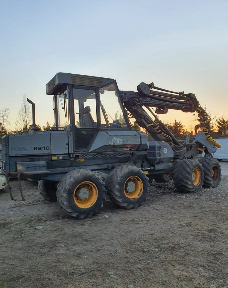 Inna Inny Maszyna Leśna do wycinki drzewa Harwester Ponsse SF Cobra 10 - Procesadora forestal: foto 1 Inna Inny Maszyna Leśna do wycinki drzewa Harwester Ponsse SF Cobra 10 - Procesadora forestal: foto 1