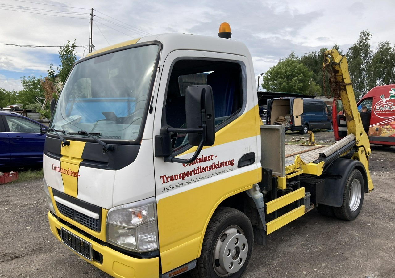 Inna Inny PFAU Canter Fuso Bramowiec do wywozu kontenerów Klina 2009 - Camión portacontenedor de cadenas: foto 2 Inna Inny PFAU Canter Fuso Bramowiec do wywozu kontenerów Klina 2009 - Camión portacontenedor de cadenas: foto 2