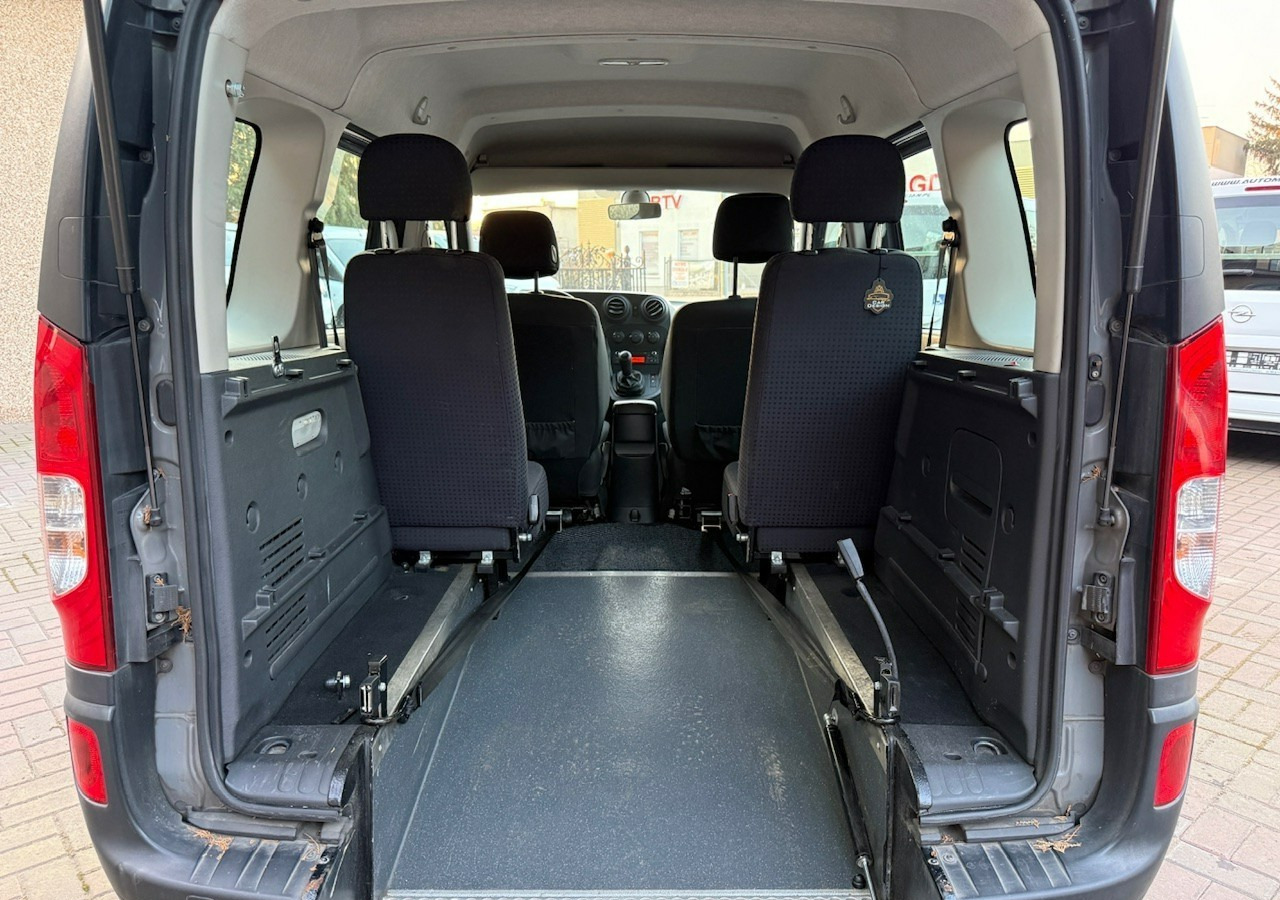 Mercedes-Benz Citan Mercedes Citan dla Niepełnosprawnych Inwalida Rampa 2018 - Coche: foto 3 Mercedes-Benz Citan Mercedes Citan dla Niepełnosprawnych Inwalida Rampa 2018 - Coche: foto 3