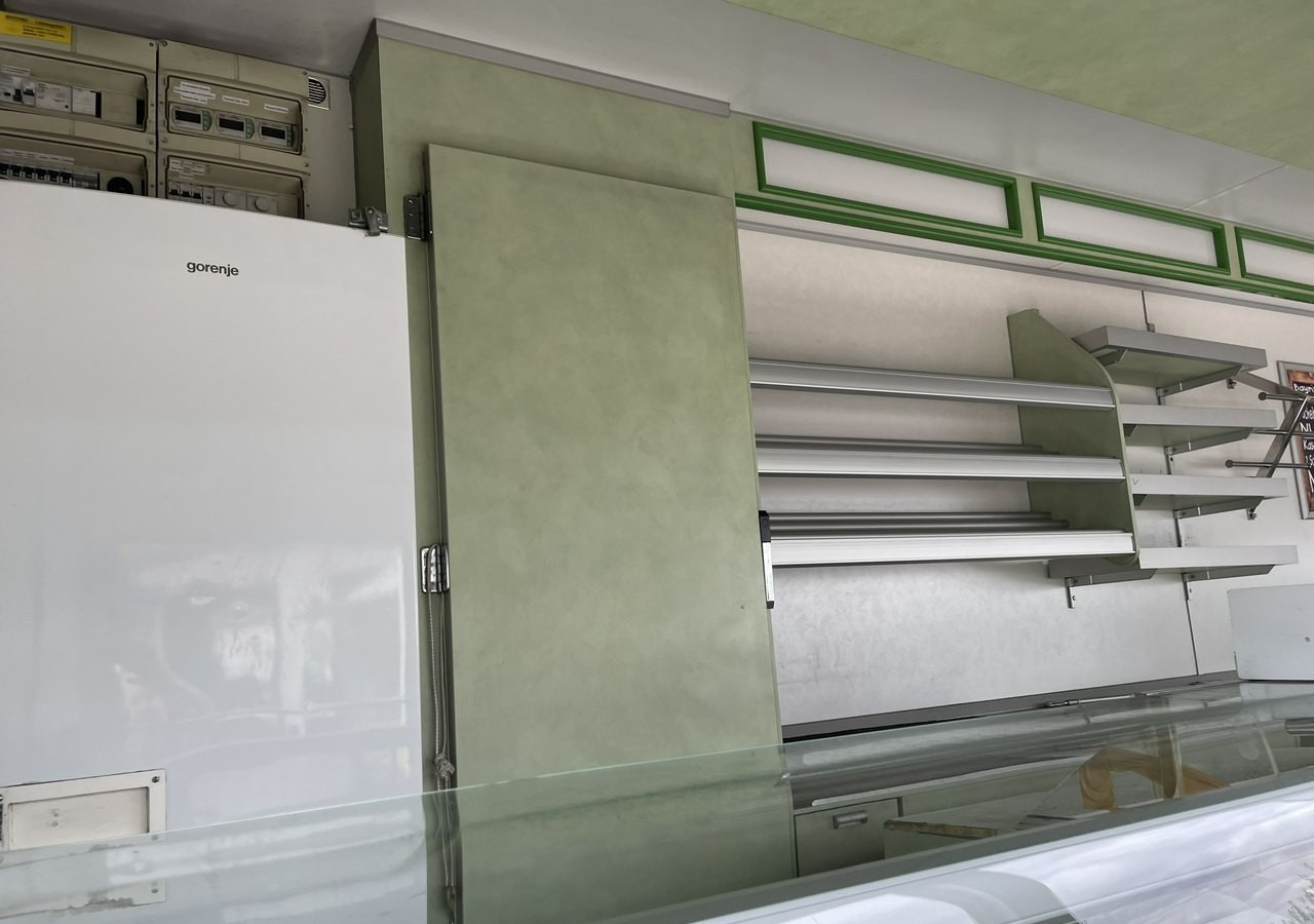 Camión tienda Mercedes-Benz Inny Mercedes-Benz Autosklep Gastronomiczny Warzywniak food truck foodtruck sklep 2008: foto 6 Camión tienda Mercedes-Benz Inny Mercedes-Benz Autosklep Gastronomiczny Warzywniak food truck foodtruck sklep 2008: foto 6