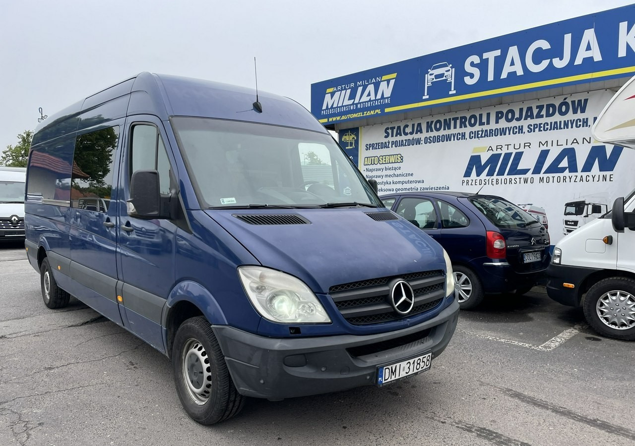 Mercedes-Benz Sprinter Sprinter 316 Maxi Brygadówka 6-osob dokka doka Klima 2010 - Furgoneta combi: foto 4 Mercedes-Benz Sprinter Sprinter 316 Maxi Brygadówka 6-osob dokka doka Klima 2010 - Furgoneta combi: foto 4