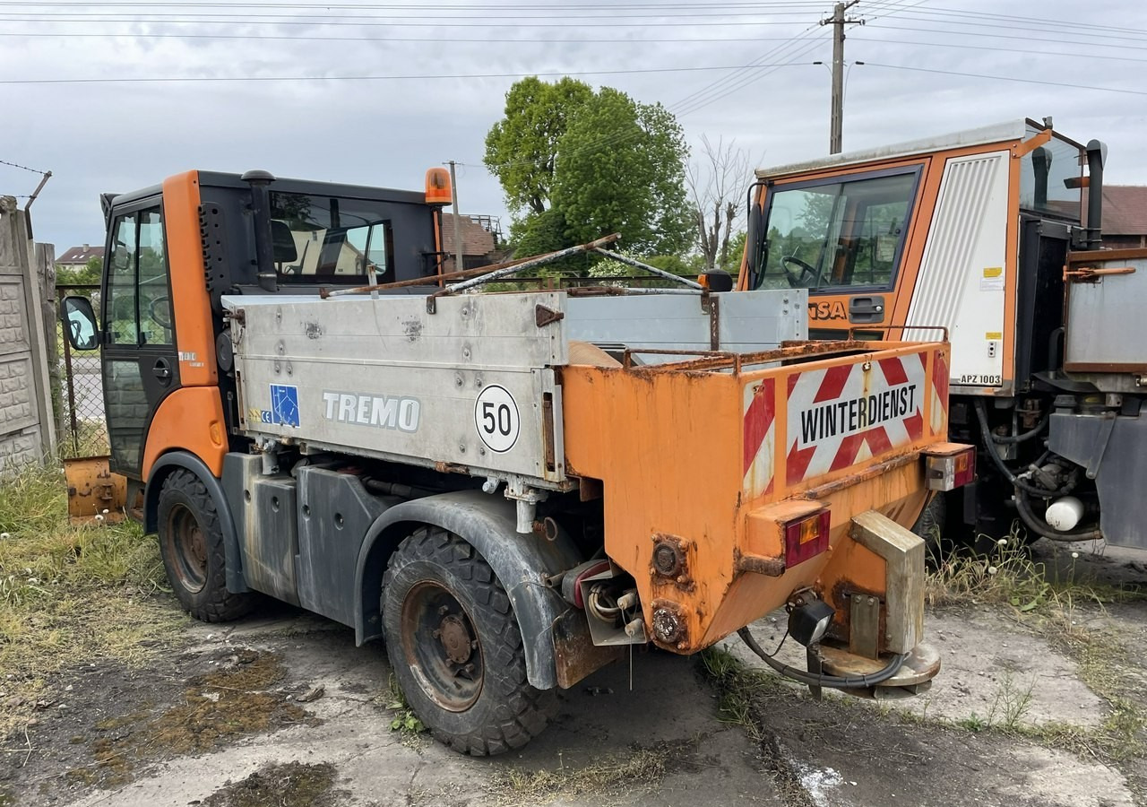 Multicar Inny Multicar Multicar 4X4 TREMO X56 Wywrotka odśnieżarka posypywarka odkurzacz - Camión volquete: foto 2 Multicar Inny Multicar Multicar 4X4 TREMO X56 Wywrotka odśnieżarka posypywarka odkurzacz - Camión volquete: foto 2