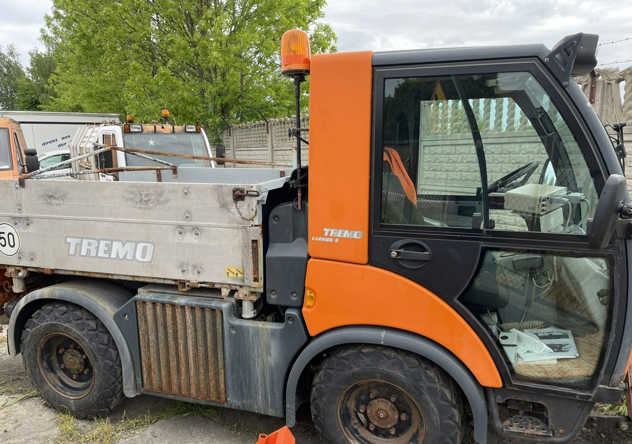 Multicar Inny Multicar Multicar 4X4 TREMO X56 Wywrotka odśnieżarka posypywarka odkurzacz - Camión volquete: foto 3 Multicar Inny Multicar Multicar 4X4 TREMO X56 Wywrotka odśnieżarka posypywarka odkurzacz - Camión volquete: foto 3