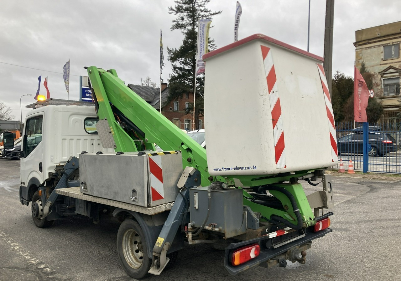 Nissan Cabstar Cabstar Canter Zwyżka Podnośnik koszowy 14.5 m 63tkm 2014r - Camión con plataforma elevadora: foto 3 Nissan Cabstar Cabstar Canter Zwyżka Podnośnik koszowy 14.5 m 63tkm 2014r - Camión con plataforma elevadora: foto 3
