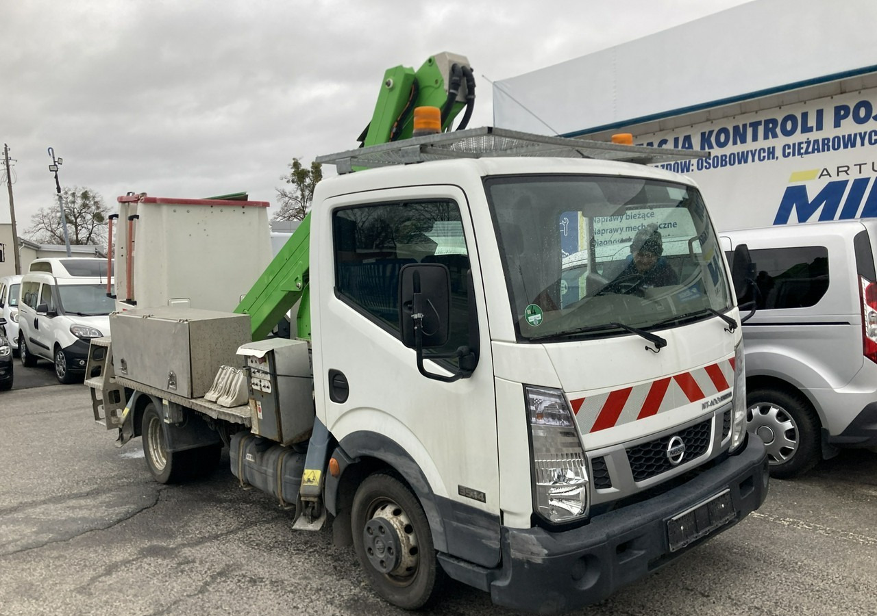 Nissan Cabstar Cabstar Canter Zwyżka Podnośnik koszowy 14.5 m 63tkm 2014r - Camión con plataforma elevadora: foto 4 Nissan Cabstar Cabstar Canter Zwyżka Podnośnik koszowy 14.5 m 63tkm 2014r - Camión con plataforma elevadora: foto 4