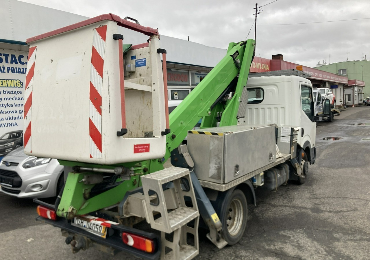 Nissan Cabstar Cabstar Canter Zwyżka Podnośnik koszowy 14.5 m 63tkm 2014r - Camión con plataforma elevadora: foto 5 Nissan Cabstar Cabstar Canter Zwyżka Podnośnik koszowy 14.5 m 63tkm 2014r - Camión con plataforma elevadora: foto 5