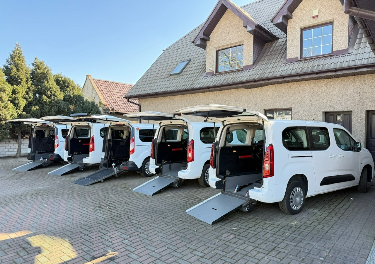 Opel Combo IV Combo Life Combo Długie Life dla Niepełnosprawnych Inwalida Rampa PFRON - Coche: foto 2 Opel Combo IV Combo Life Combo Długie Life dla Niepełnosprawnych Inwalida Rampa PFRON - Coche: foto 2