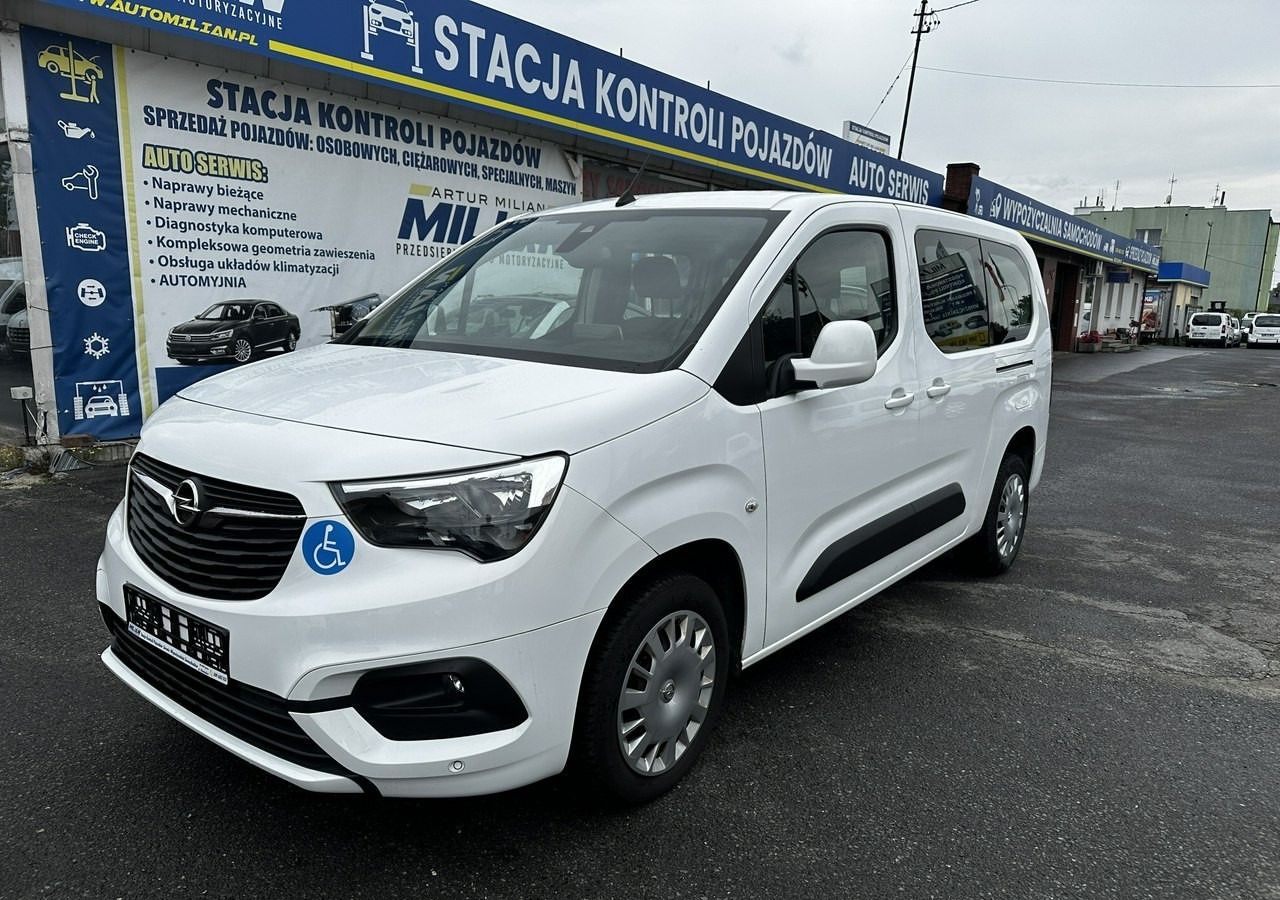 Opel Combo IV Combo Life Combo Długie Life dla Niepełnosprawnych Inwalida Rampa PFRON - Coche: foto 1 Opel Combo IV Combo Life Combo Długie Life dla Niepełnosprawnych Inwalida Rampa PFRON - Coche: foto 1