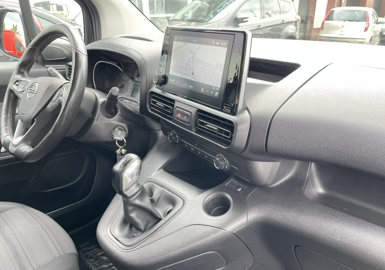 Opel Combo IV Combo Life Combo Life Maxi Niepełnosprawnych inwalida rampa PFRON Model - Coche: foto 5 Opel Combo IV Combo Life Combo Life Maxi Niepełnosprawnych inwalida rampa PFRON Model - Coche: foto 5