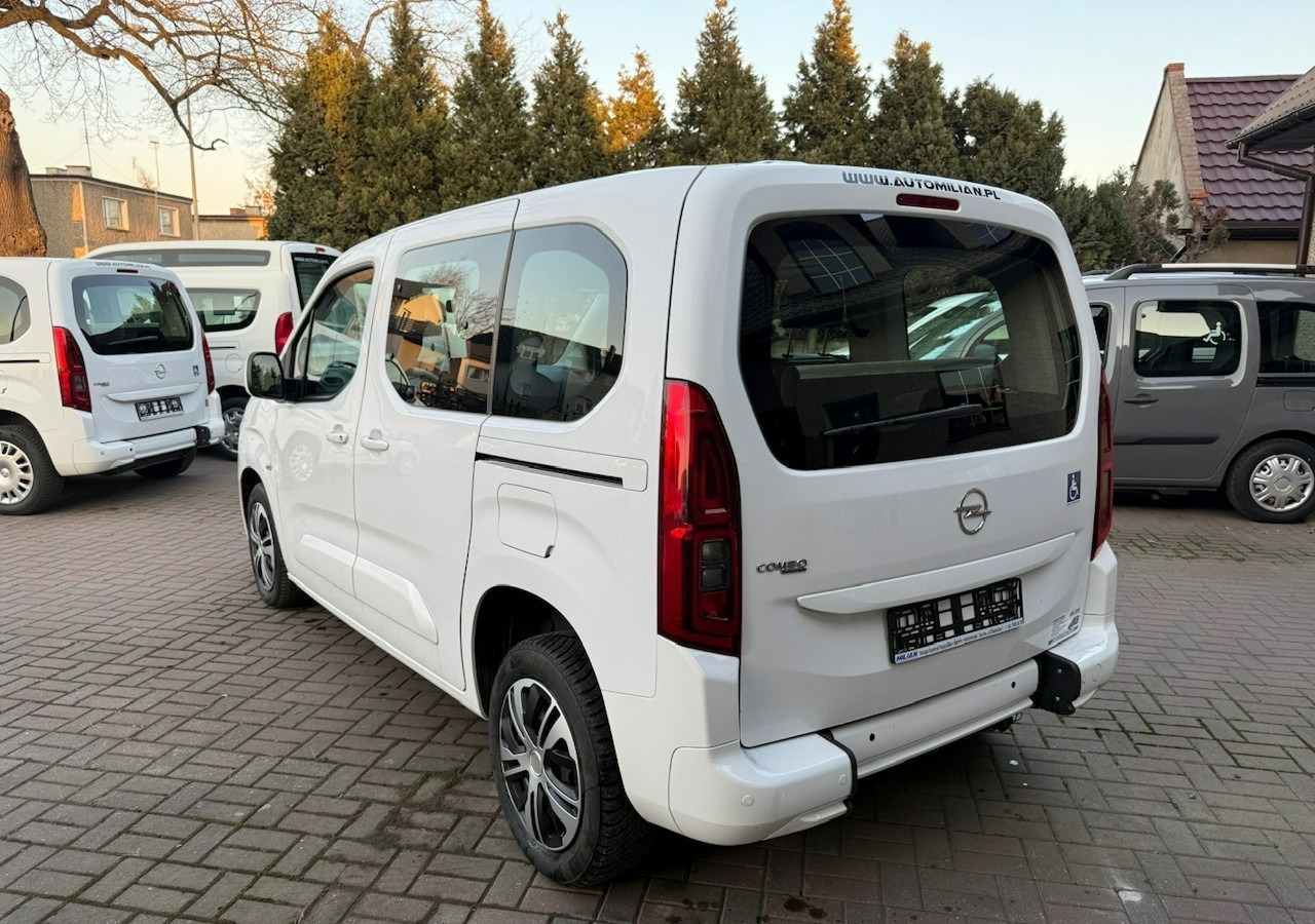 Opel Combo IV Combo Life Combo do przewozu Niepełnosprawnych inwalida rampa Model 2021 - Coche: foto 5 Opel Combo IV Combo Life Combo do przewozu Niepełnosprawnych inwalida rampa Model 2021 - Coche: foto 5