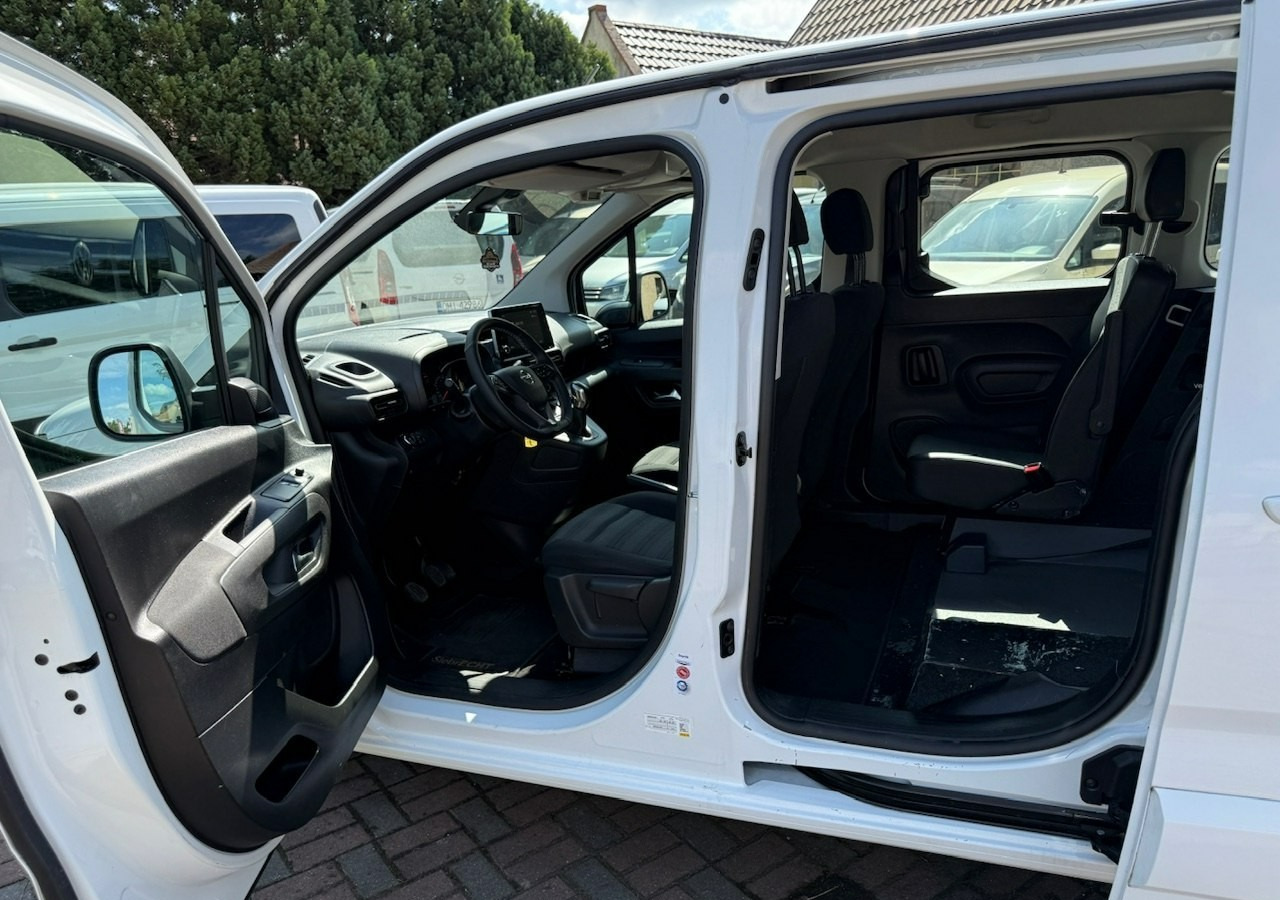 Coche Opel Combo IV Combo Life Combo do przewozu Niepełnosprawnych inwalida rampa Model 2021: foto 12