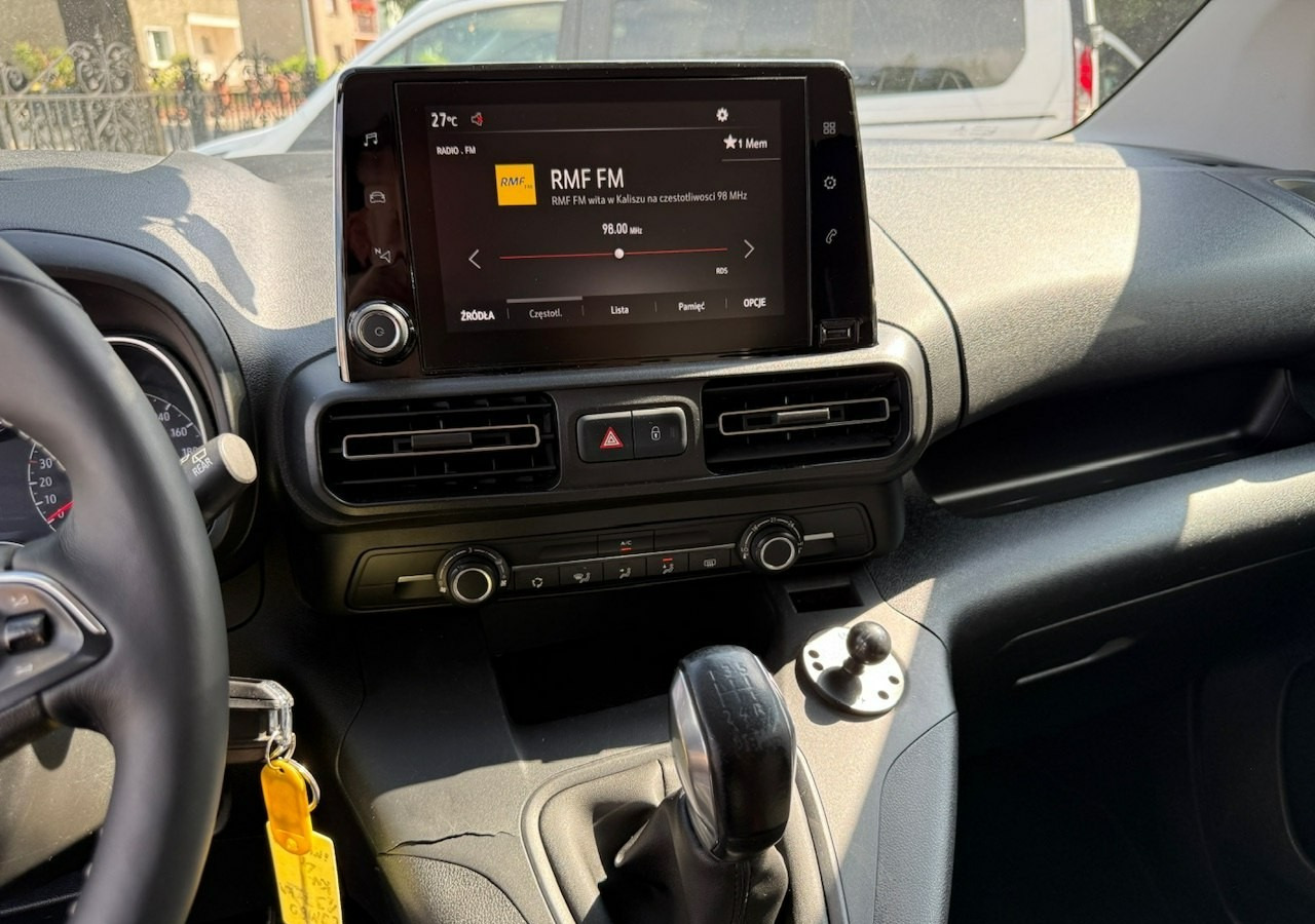 Coche Opel Combo IV Combo Life Combo do przewozu Niepełnosprawnych inwalida rampa Model 2021: foto 19