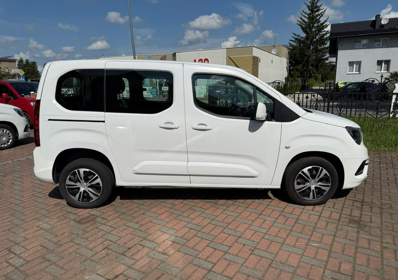 Coche Opel Combo IV Combo Life Combo do przewozu Niepełnosprawnych inwalida rampa Model 2021: foto 7
