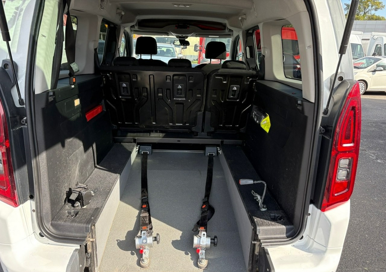 Opel Combo IV Combo Life Opel ComboLife Niepełnosprawnych inwalida rampa Bogate wy - Coche familiar: foto 5 Opel Combo IV Combo Life Opel ComboLife Niepełnosprawnych inwalida rampa Bogate wy - Coche familiar: foto 5