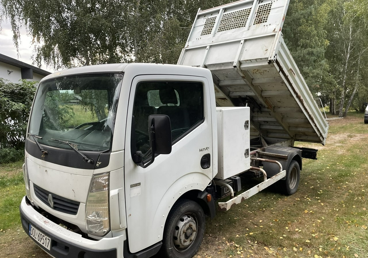 Renault Maxity Renault Maxity 3,0-150KM Canter Wywrotka skrzynia 2010 - Furgoneta basculante: foto 2 Renault Maxity Renault Maxity 3,0-150KM Canter Wywrotka skrzynia 2010 - Furgoneta basculante: foto 2