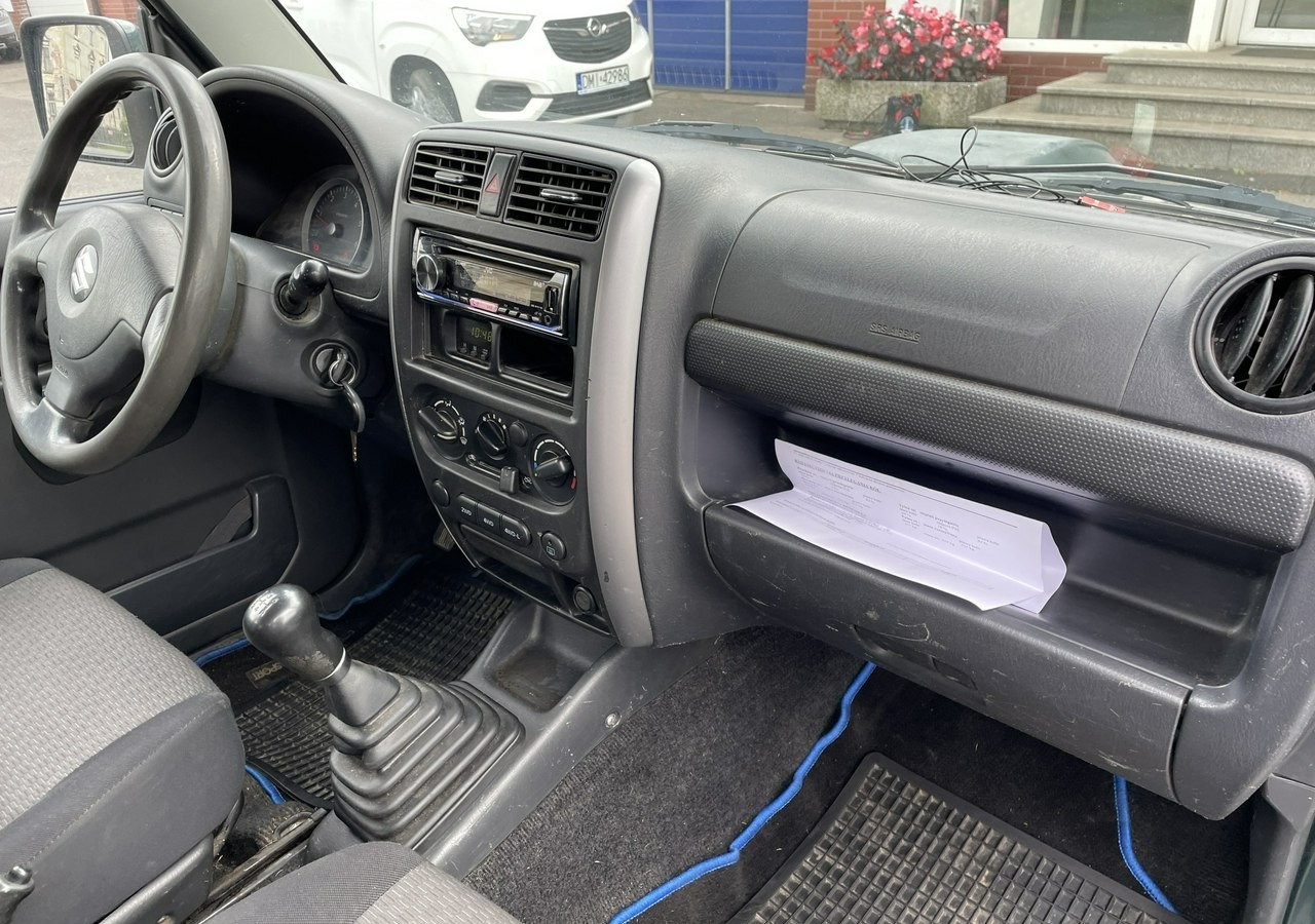 Suzuki Jimny Suzuki Jimny 1.5 Diesel 4X4 - SUV/ Todoterreno: foto 5 Suzuki Jimny Suzuki Jimny 1.5 Diesel 4X4 - SUV/ Todoterreno: foto 5