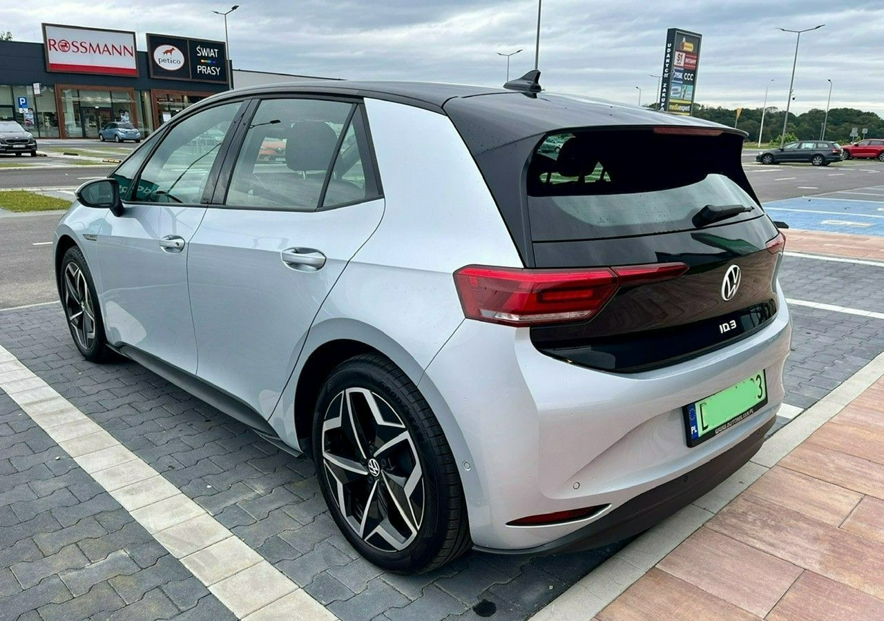 Volkswagen ID.3 ID.3 PRO S *Bogate wyposażenie*77kWh*500km zasięgu*FV23%*Pompa ciepł - Coche: foto 4 Volkswagen ID.3 ID.3 PRO S *Bogate wyposażenie*77kWh*500km zasięgu*FV23%*Pompa ciepł - Coche: foto 4